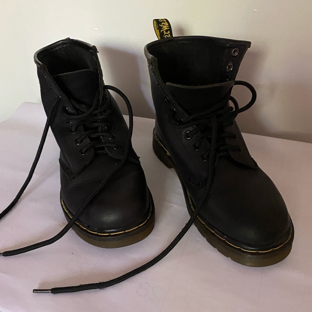 Womens Black Doc Martens size 8 great used condition. Smoke free home.